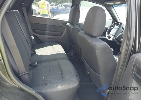 2011 Ford Escape Xlt from USA, damaged, VIN 1FMCU0D75BKC50149
